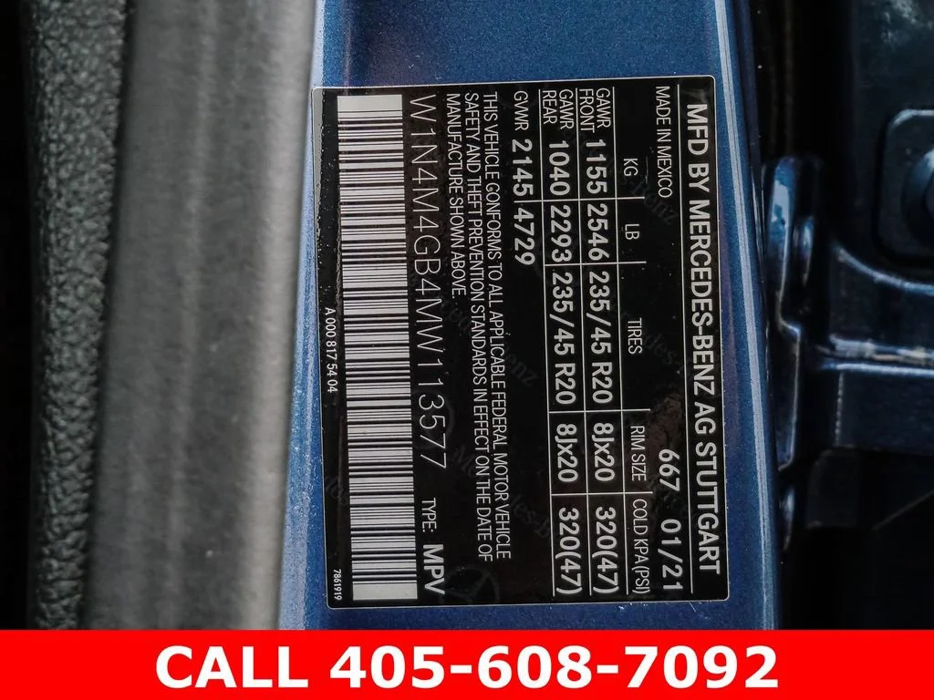 Used 2021 Blue Mercedes-Benz GLB 250 image 32