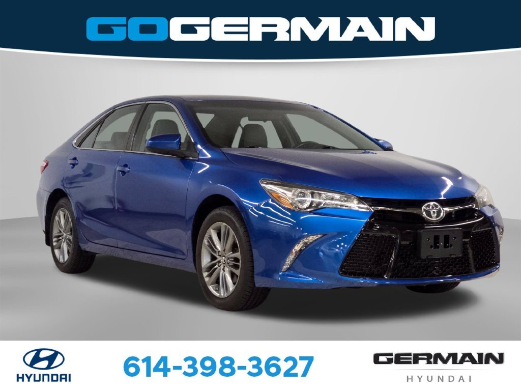 Used 2017 Blue Toyota SE image 4