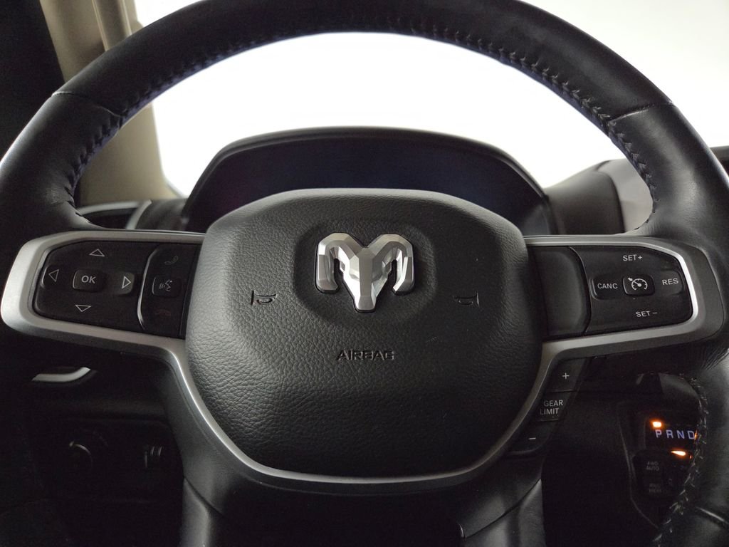Used 2020 White Ram Big Horn/Lone Star image 22