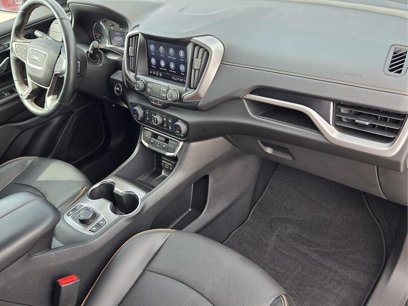 Used 2024 Ebony Twilight Metallic GMC AWD 4DR AT4 image 19