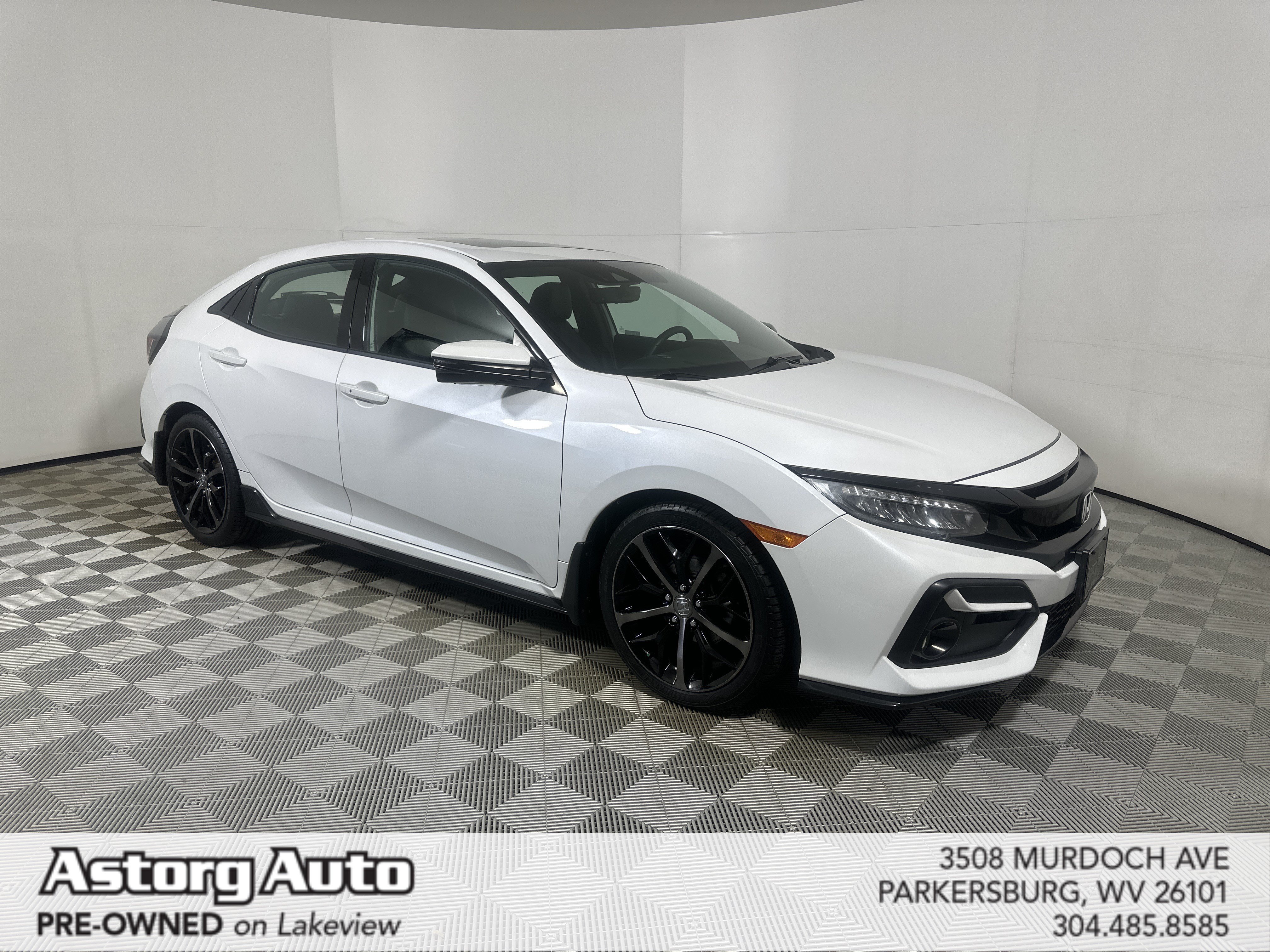 Used 2021  Honda Sport Touring image 1