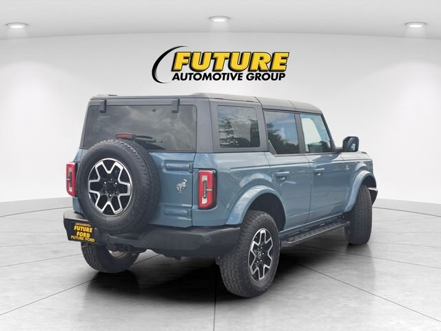 Used 2022 Black Ford Outer Banks image 4