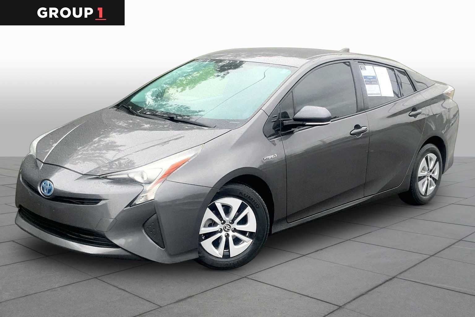 Pre-Owned 2017 Toyota Prius Two Eco
