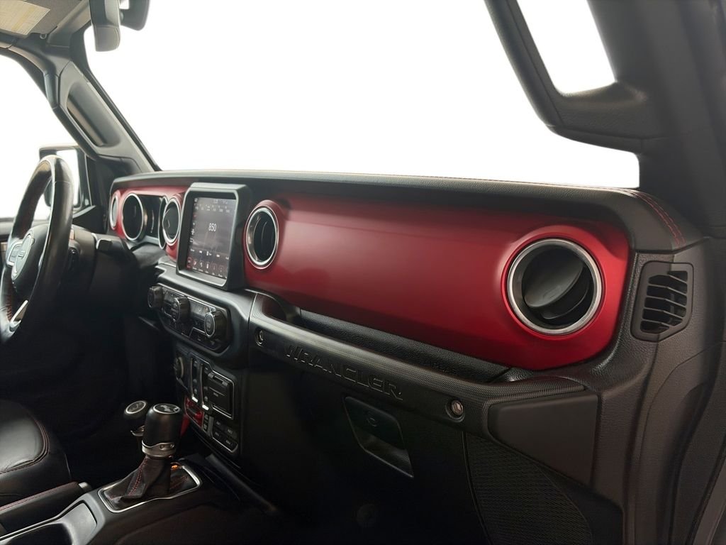 Used 2021 Gray Jeep Rubicon image 30