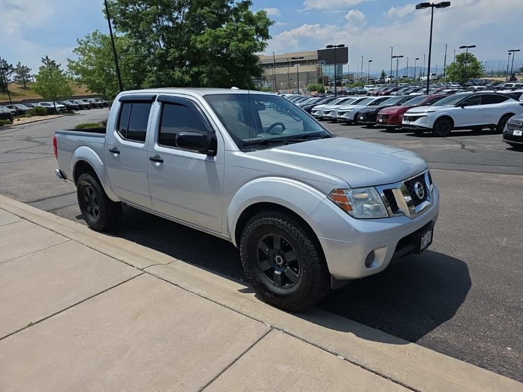 Used 2012 Silver Nissan SV image 2
