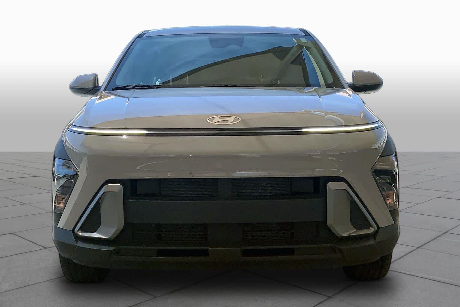 2025 Hyundai Kona SE - Photo 4