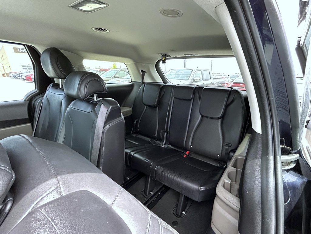 Used 2025 Blue Kia LXS image 20