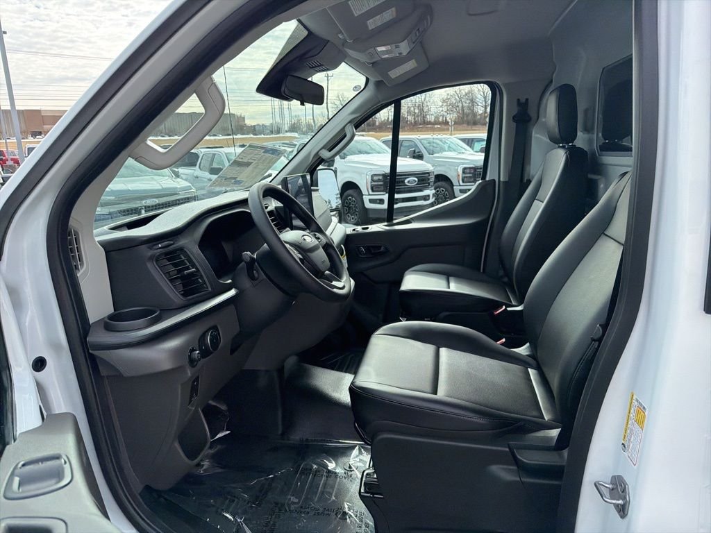 New 2026 Oxford White Ford Cargo Van image 10