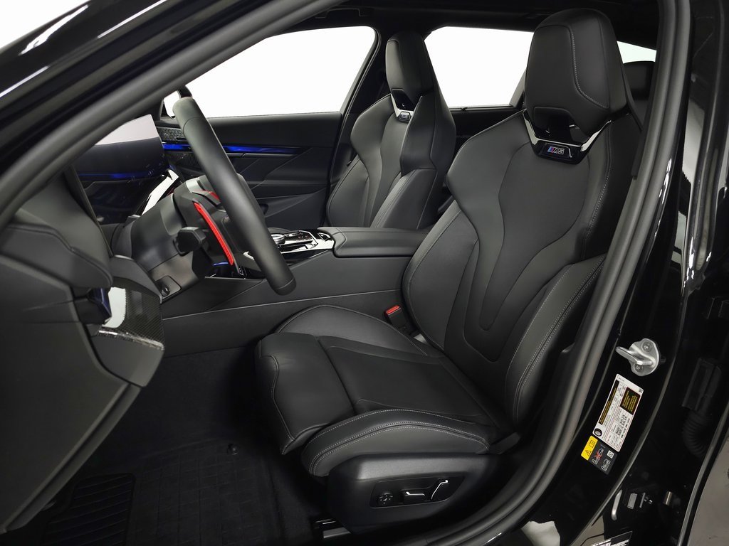 2025 BMW M5 - Image 18