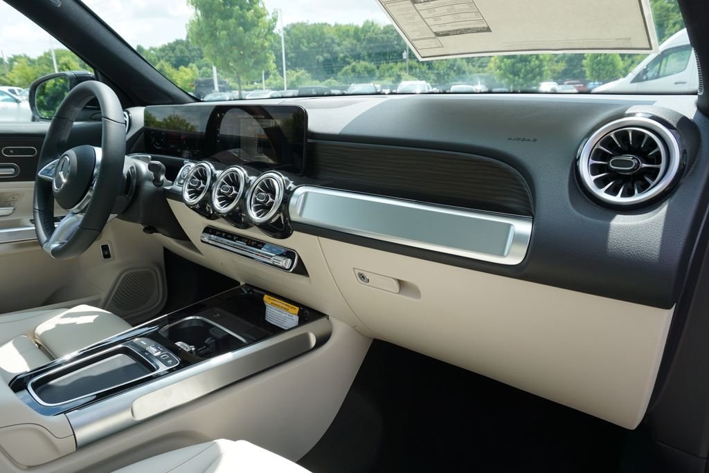 2025 Mercedes-Benz GLB Base - Photo 66