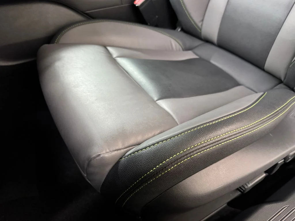 Used 2025 Silver Subaru Onyx Edition image 15