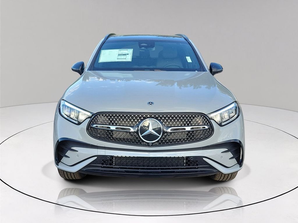 New 2026 MANUFAKTUR Alpine Grey Mercedes-Benz GLC 300 image 2
