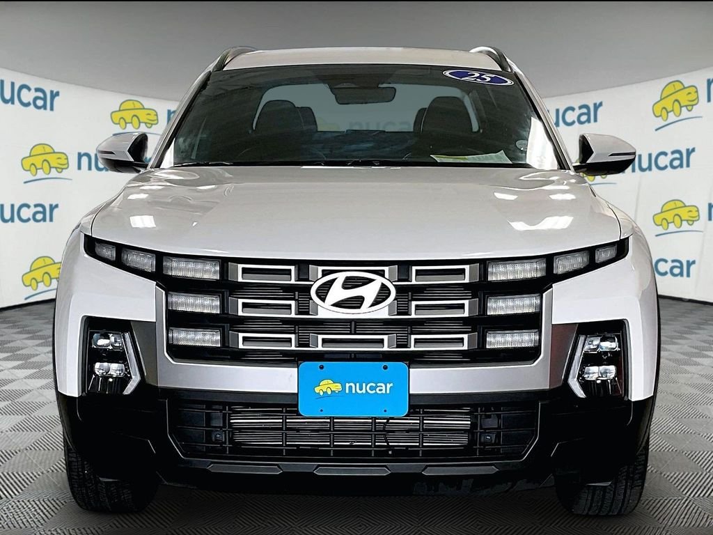 Used 2025 White Hyundai SEL image 2