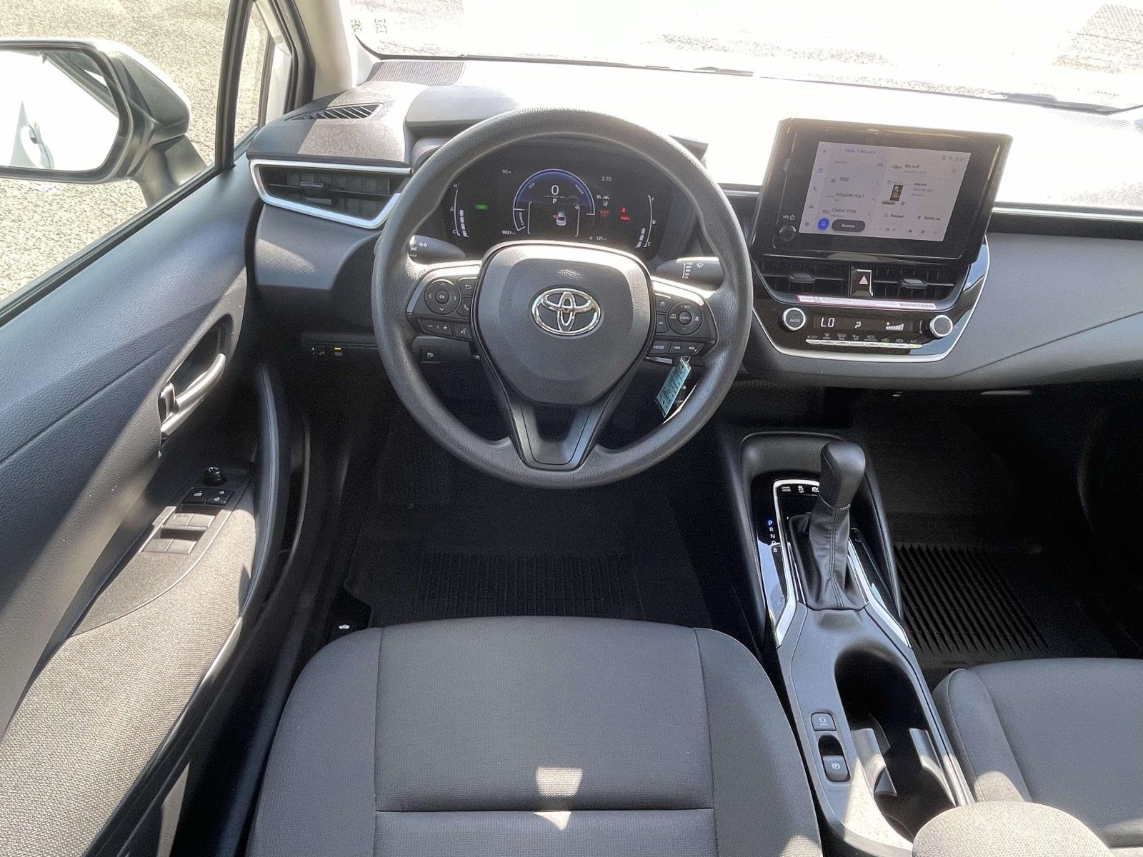 Used 2026 Ice Cap Toyota Hybrid LE image 13