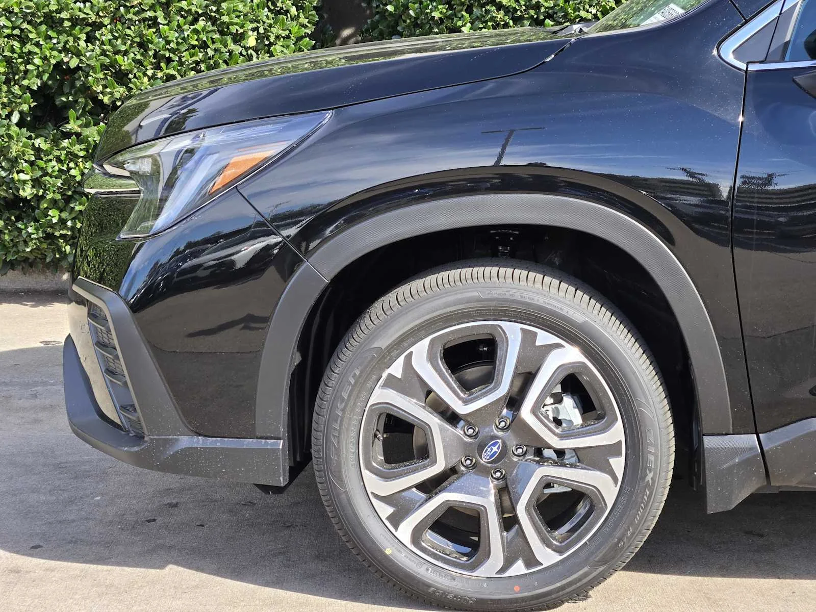 2026 Subaru Ascent Limited - Photo 6