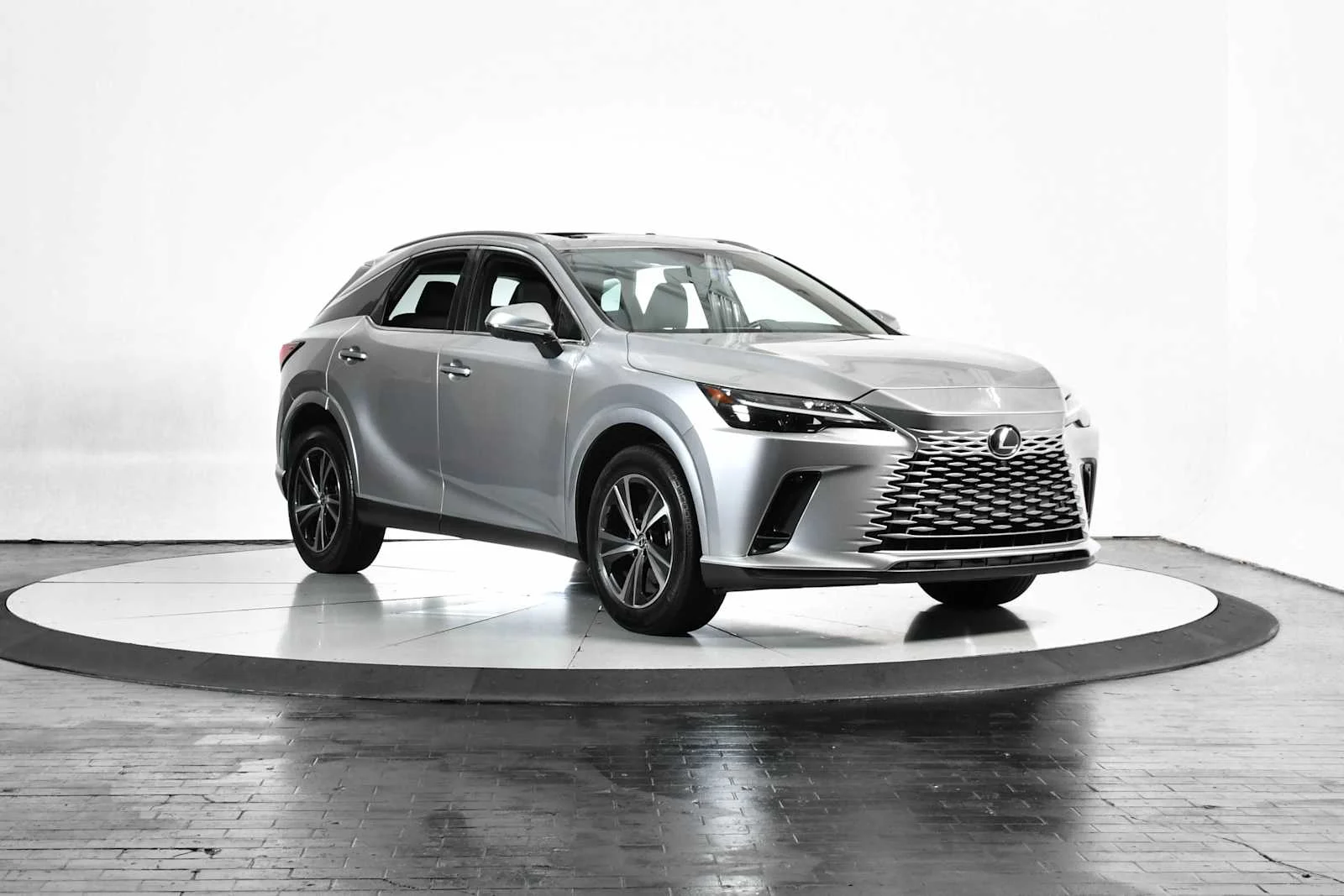 Certified Used 2024 IRIDIUM Lexus Premium image 9