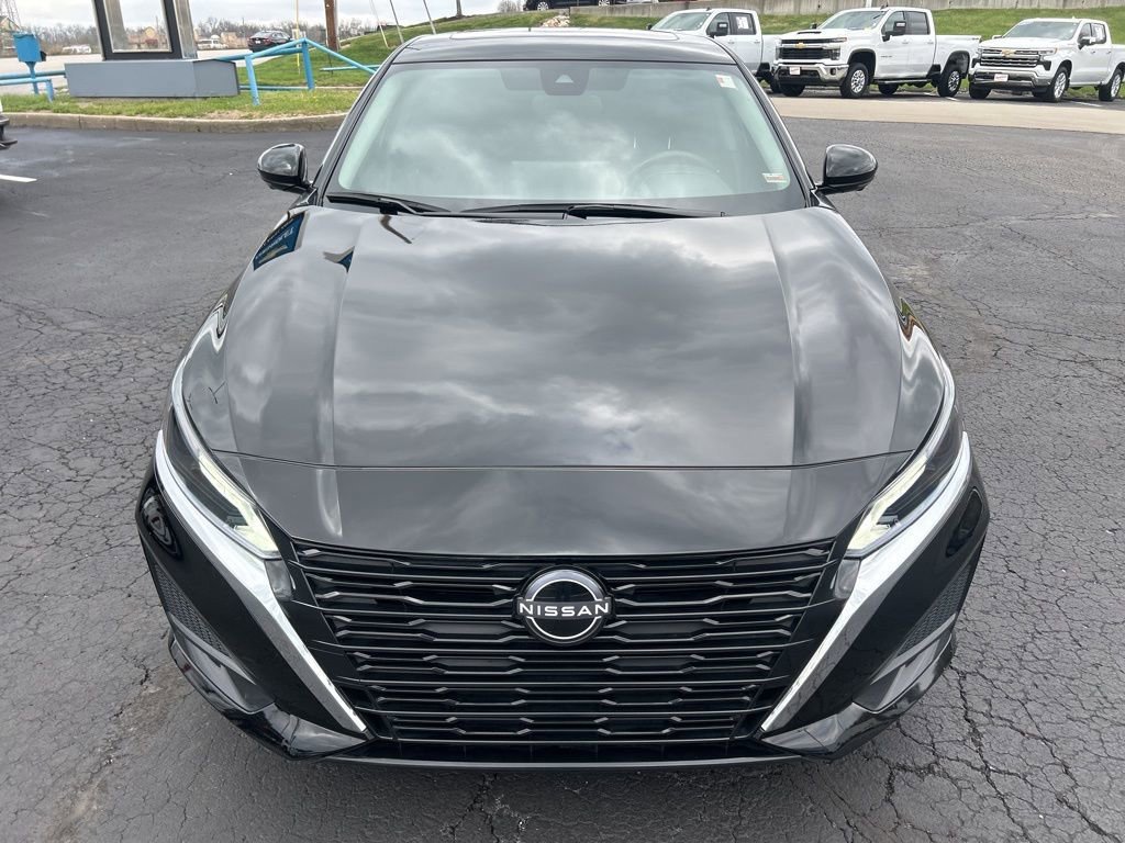 Used 2024 Nissan Altima SL with VIN 1N4BL4EV7RN344927 for sale in Kansas City