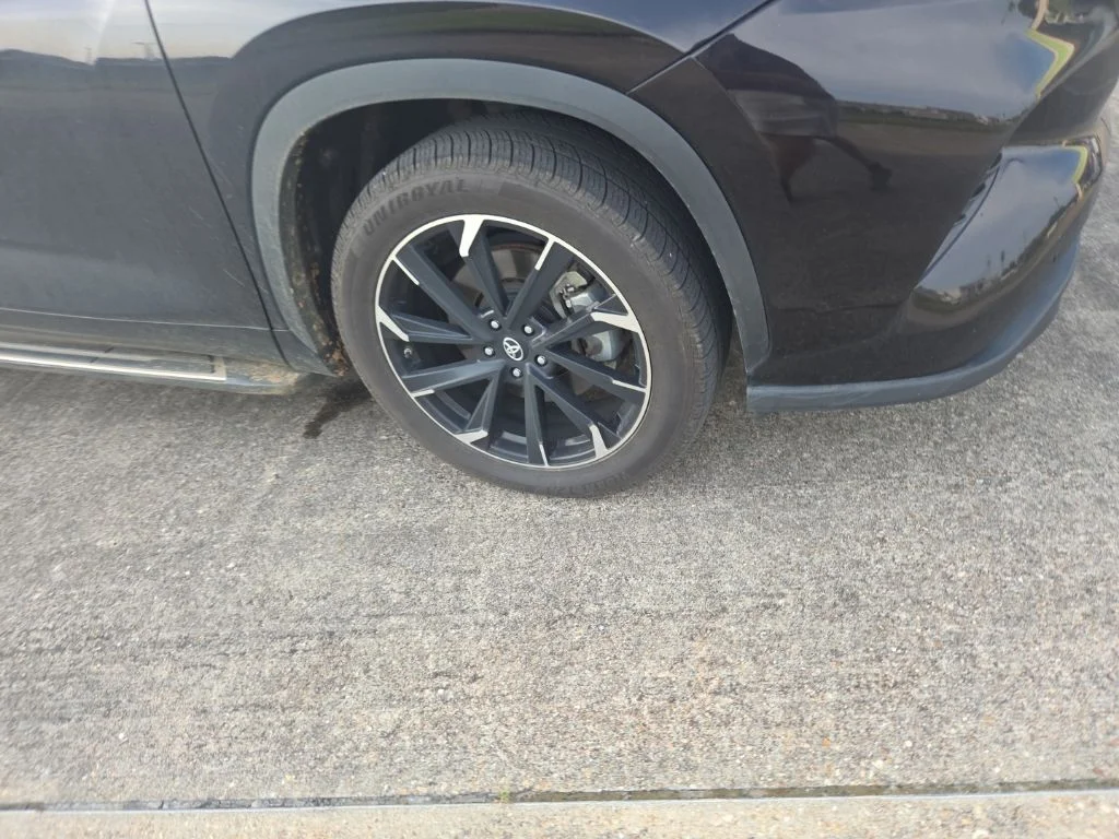 Certified Used 2021 Brown Toyota Limited image 13