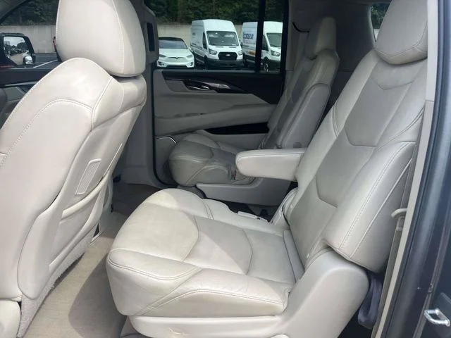 Used 2017 Gray Cadillac Luxury image 13