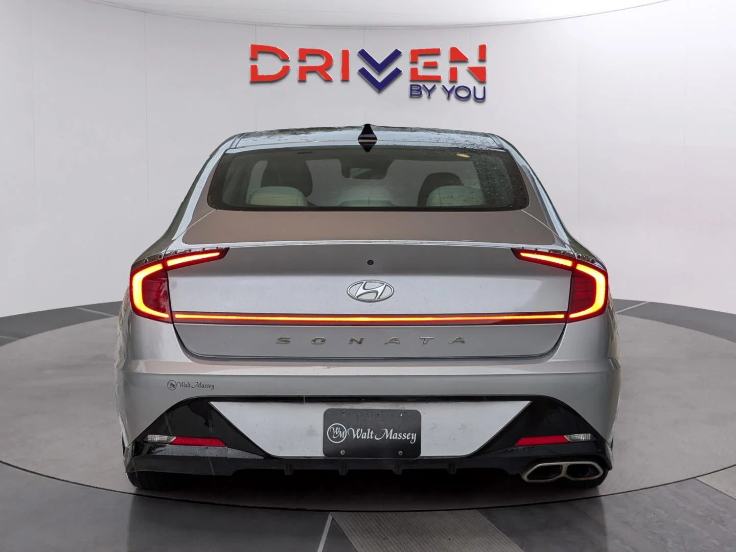 Used 2023 Curated Silver Hyundai SEL image 7