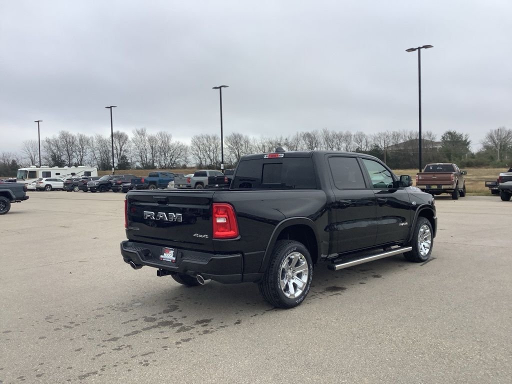 New 2026 Diamond Black Crystal Pearl-Coat Exterior Paint RAM Big Horn/Lone Star image 7