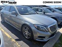 2015 Mercedes-Benz S-Class S550 4MATIC's photo