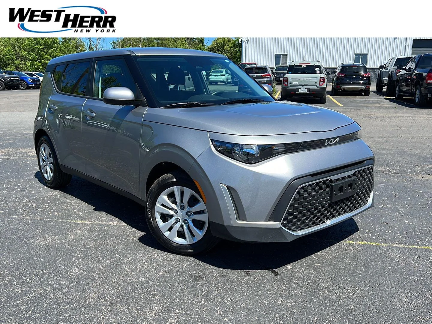 2023 Kia Soul 2.0L LX IVT's photo