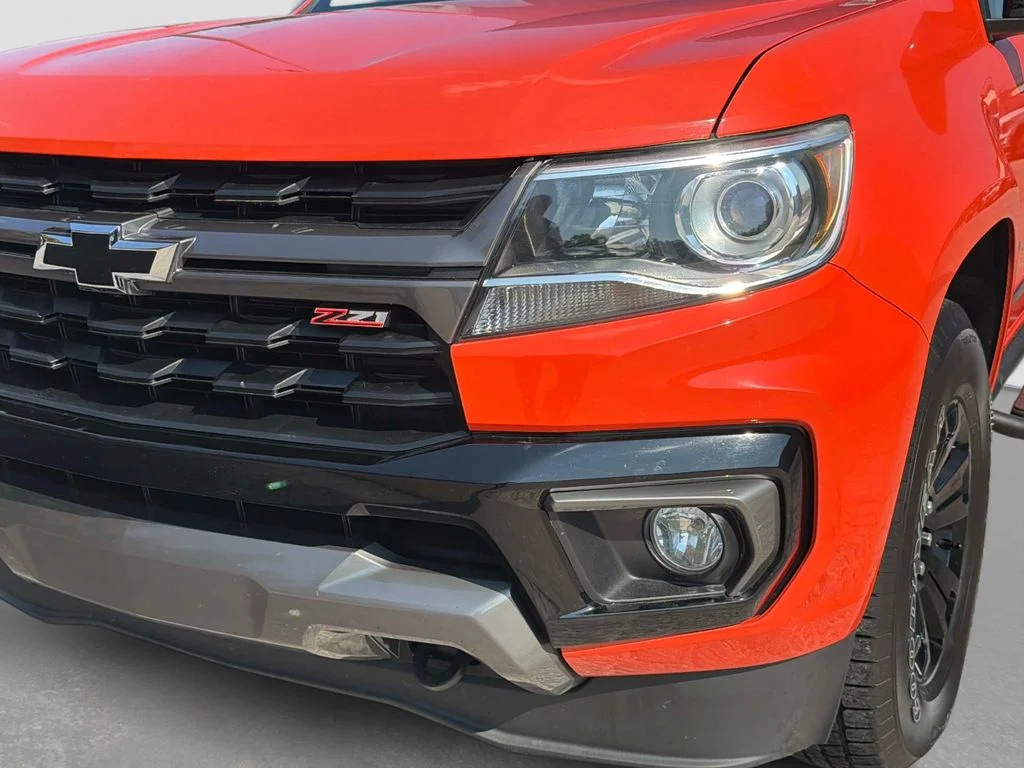 Used 2021 Crush Chevrolet Z71 image 11