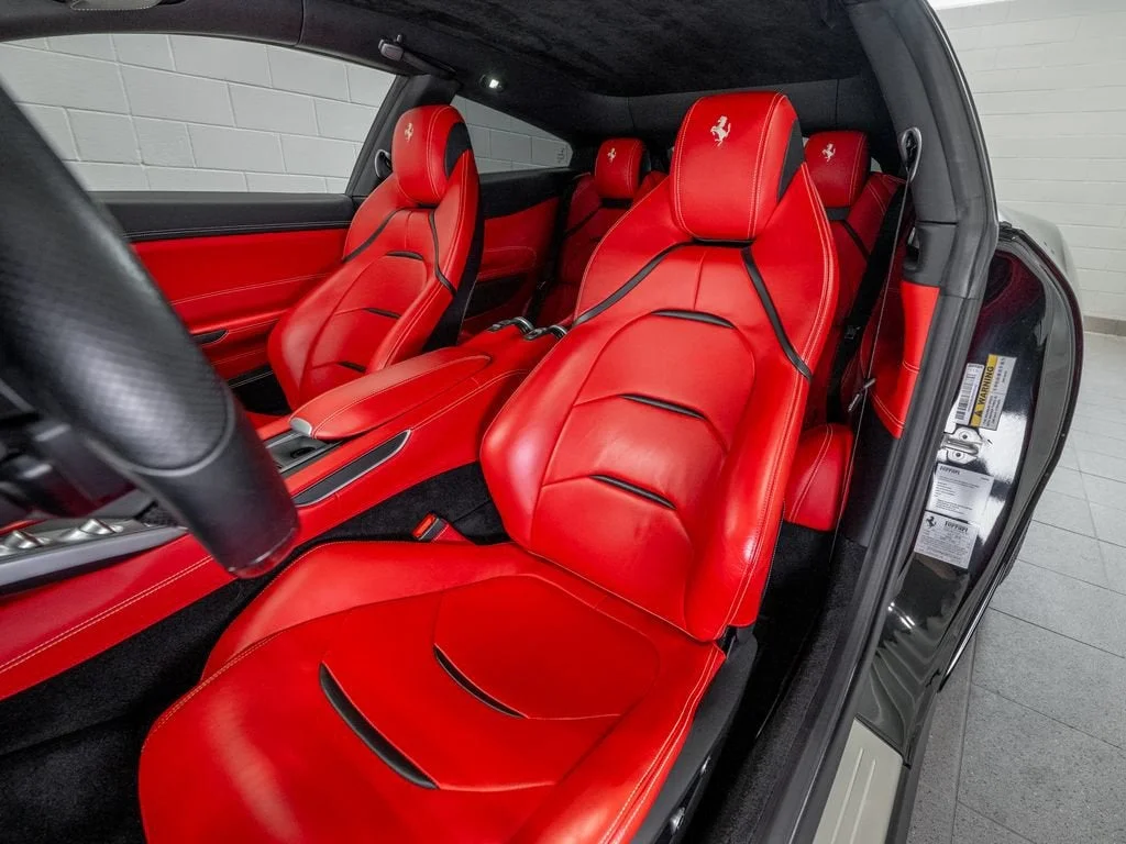 Used 2019 Nero Ferrari V12 image 14