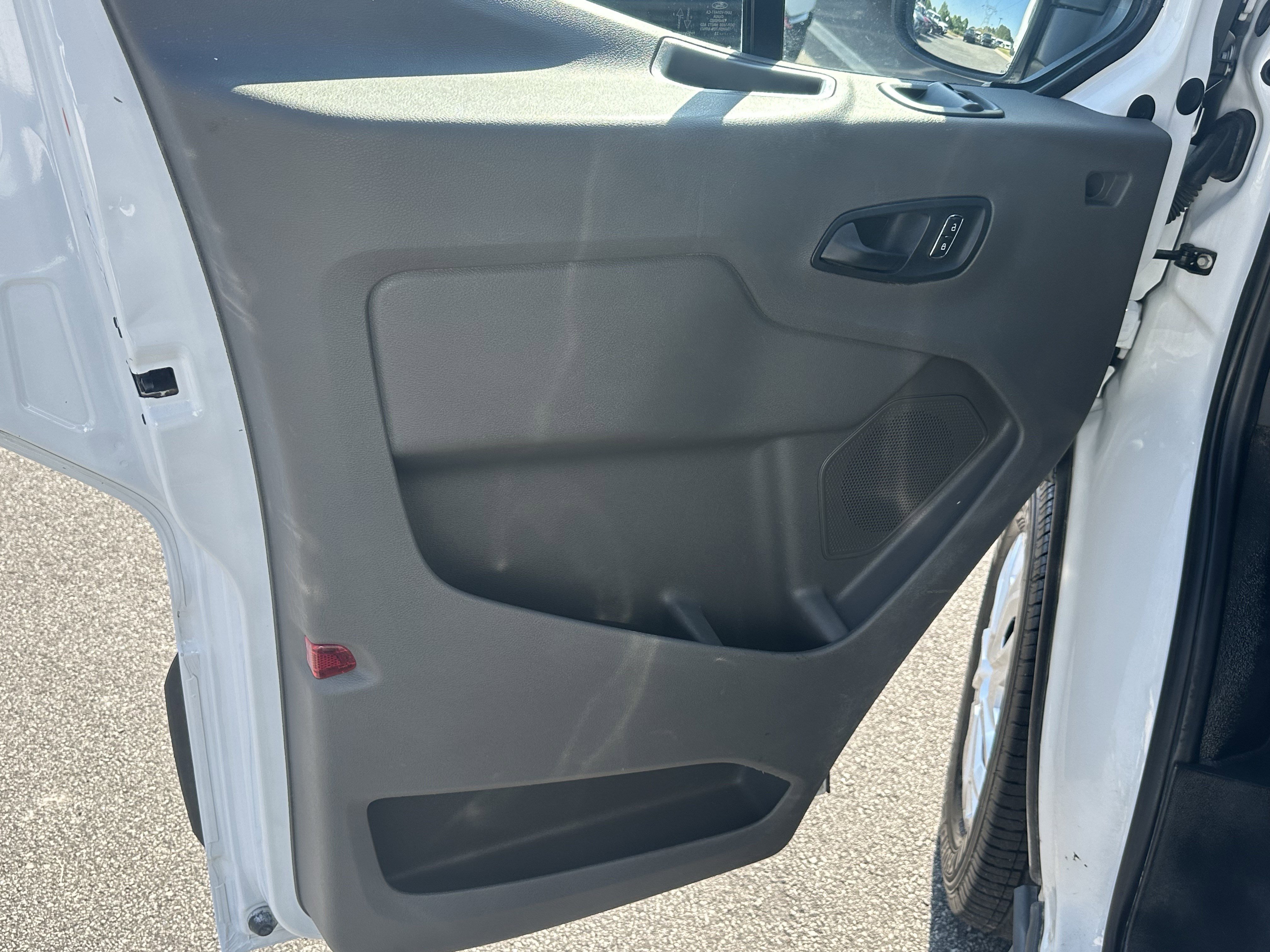 Used 2023 White Ford XL image 10