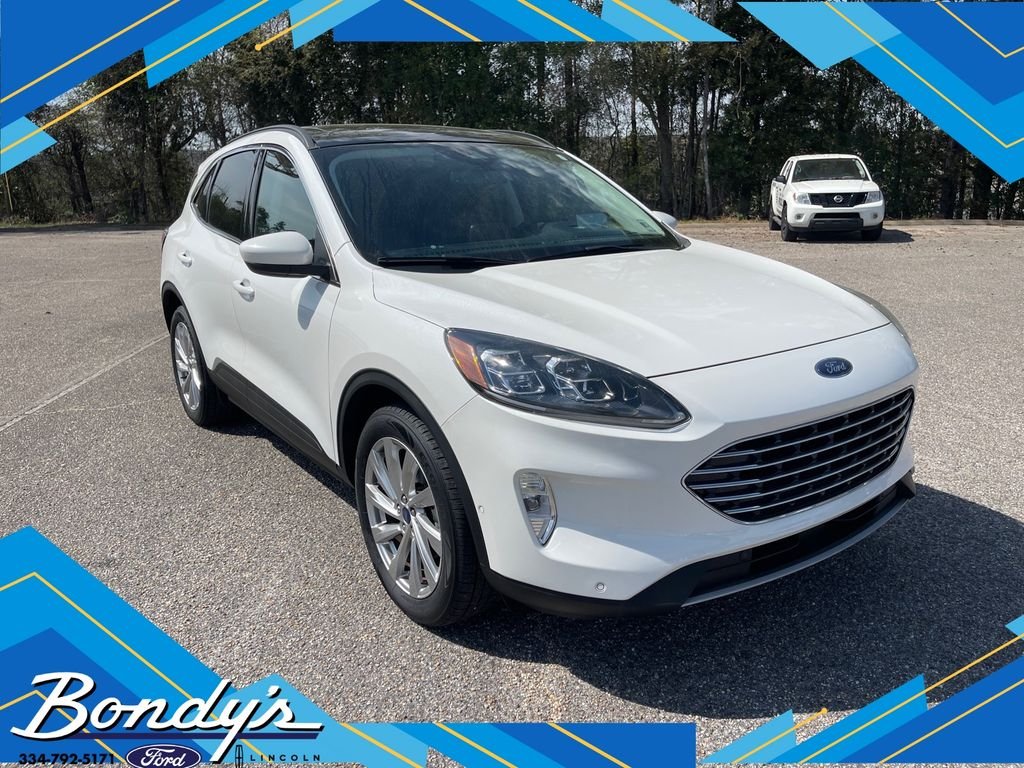 2022 Ford Escape Titanium