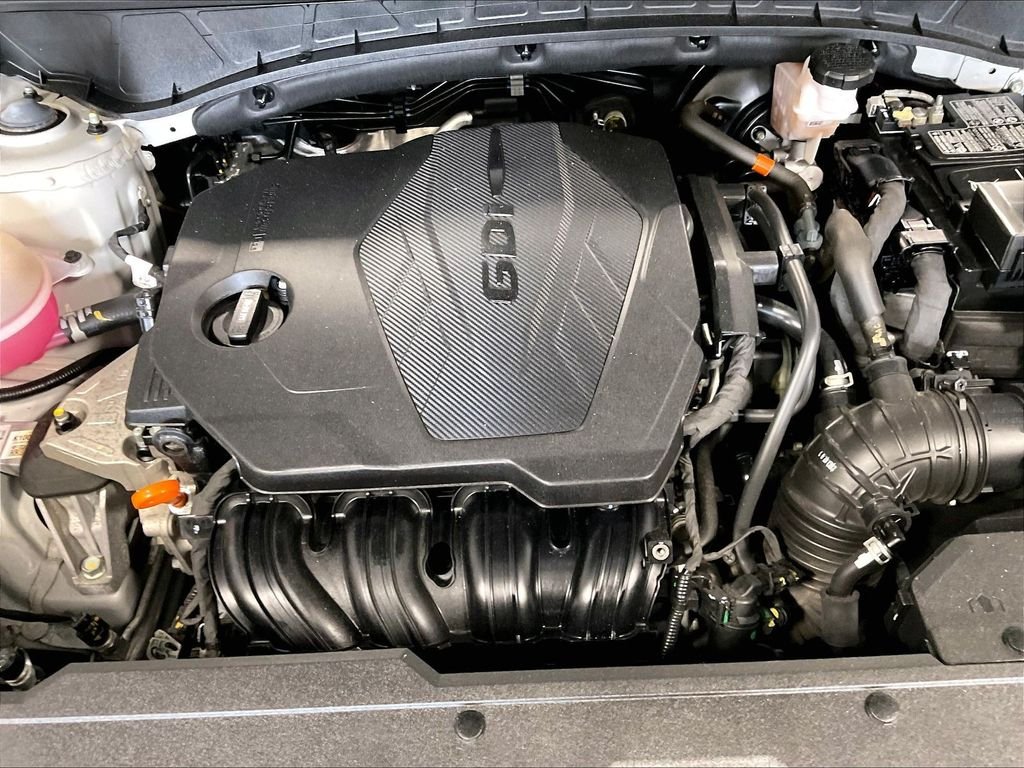 Used 2023 Silver Hyundai SEL image 35