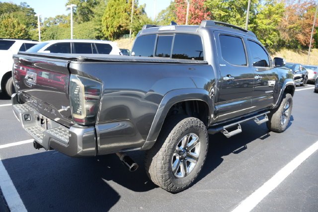 Used 2016 Gray Toyota Limited image 26