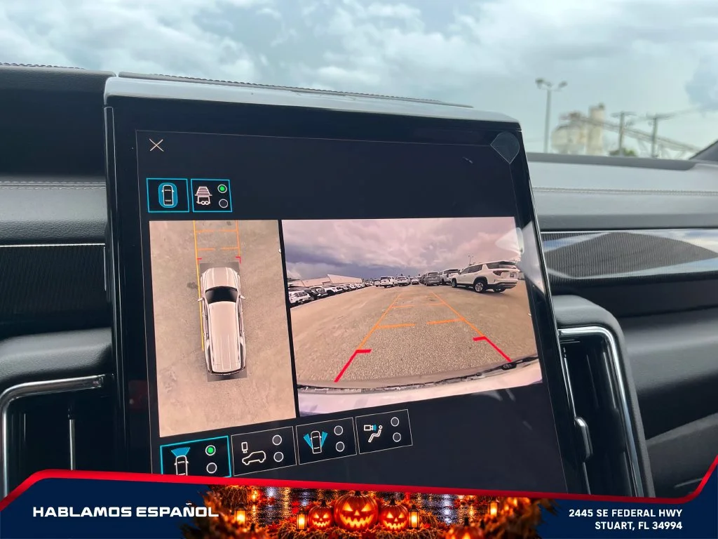 New 2026 Onyx Black GMC Elevation image 33