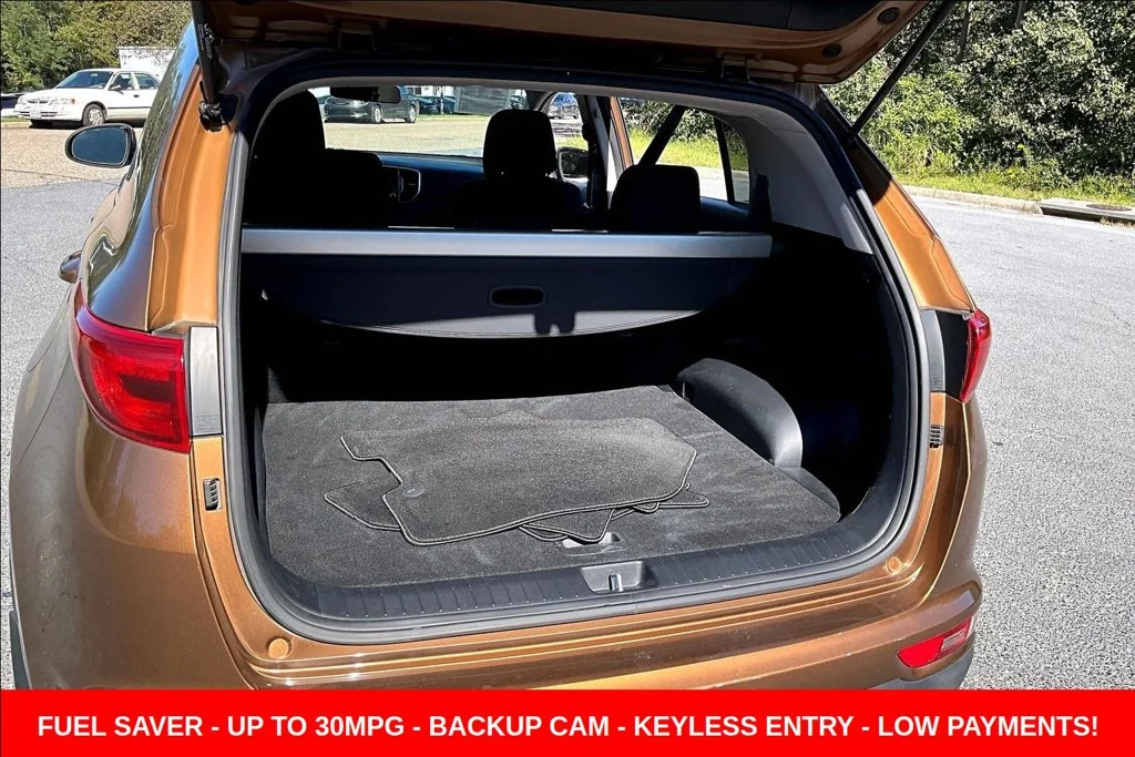 Used 2017 Brown Kia LX image 27