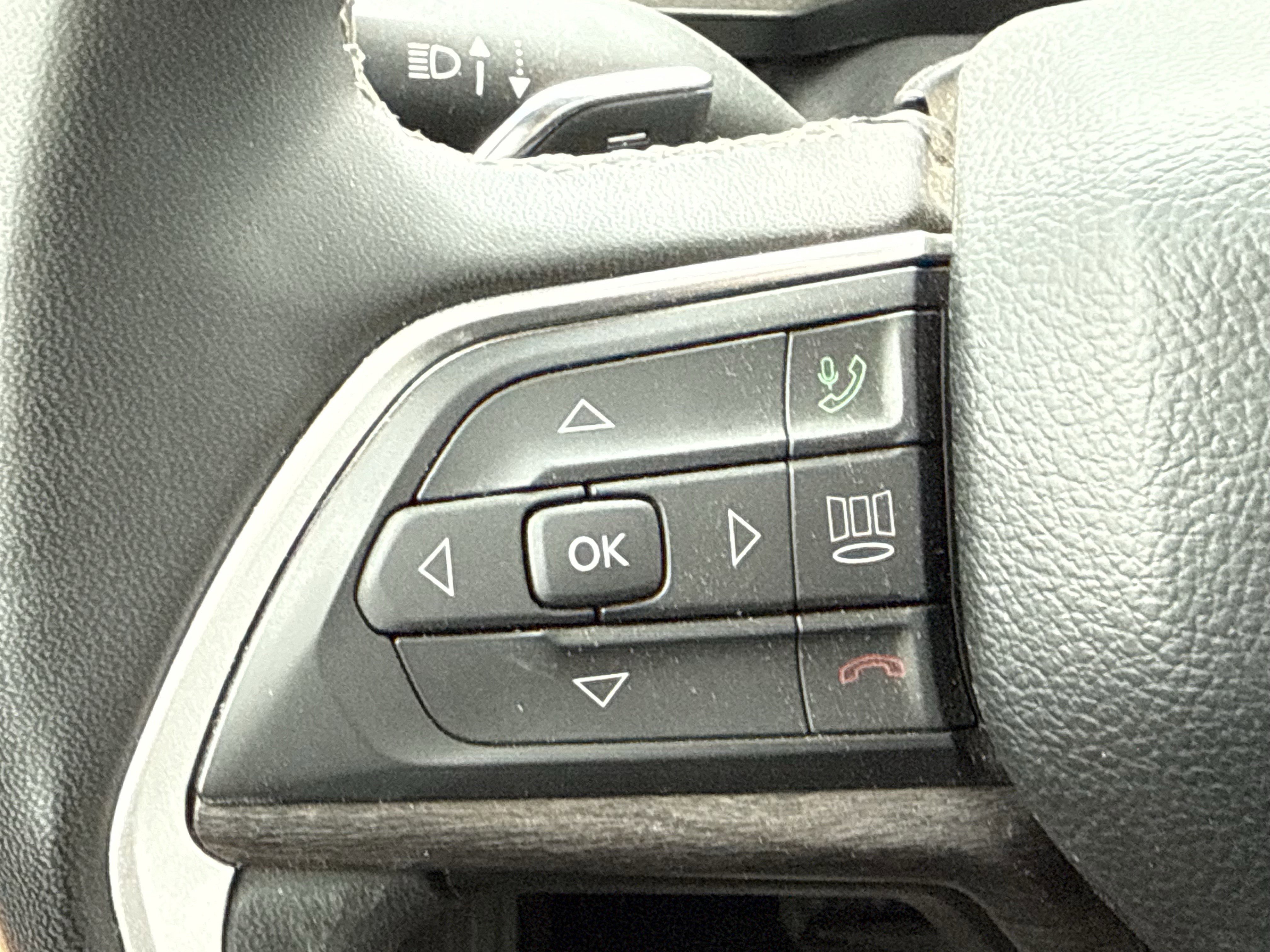 Used 2024 Bright White Clearcoat Jeep 4xe image 15