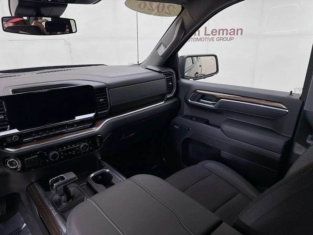 Used 2026 Black Chevrolet RST image 25