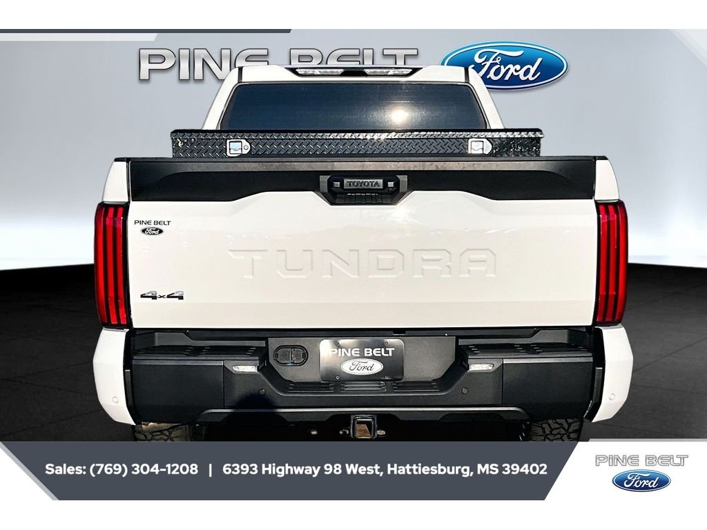 Used 2023 Ice Cap Toyota SR5 image 4