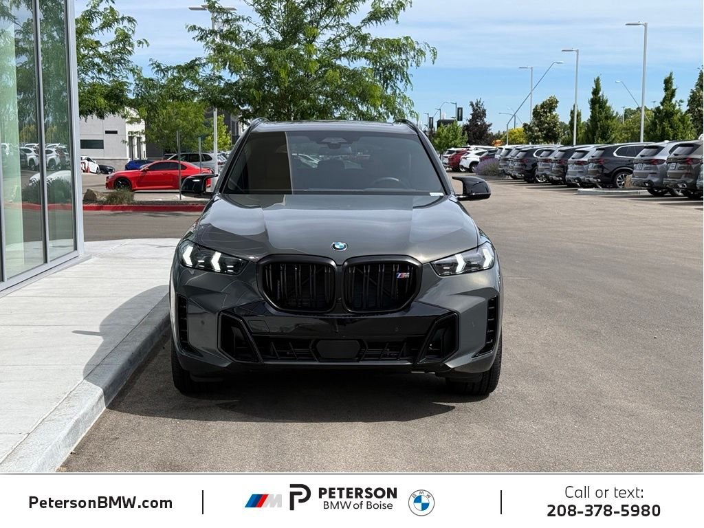 Used 2026 Gray BMW M60i image 8