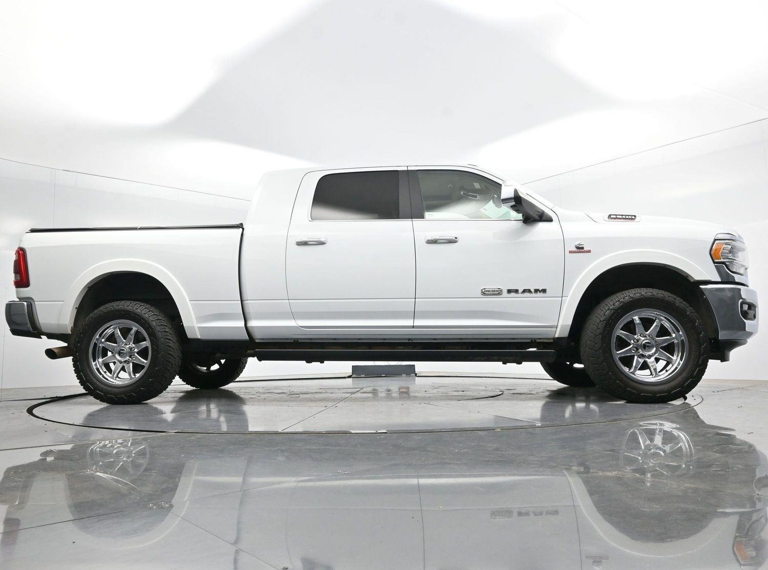 Used 2022 Bright White Clearcoat Ram Longhorn image 54