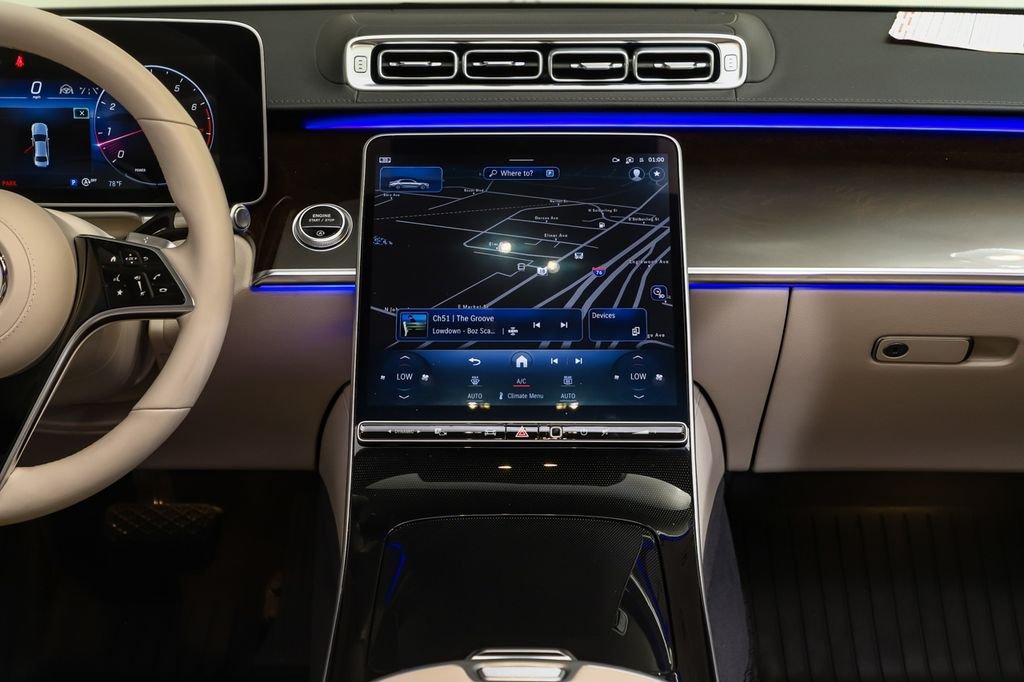 Certified Used 2023  Mercedes-Benz S 580 image 16