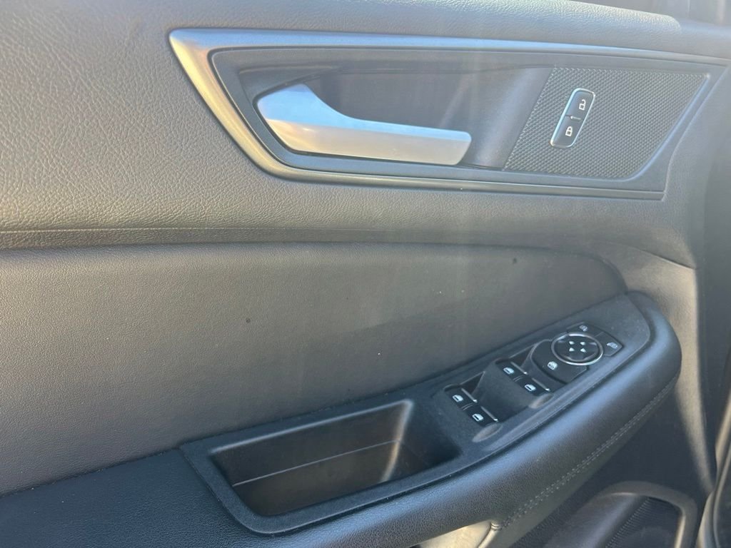 Used 2024 Gray Metallic Ford SEL image 13