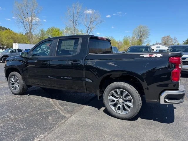 New 2026 Black Chevrolet LT (2FL) image 5