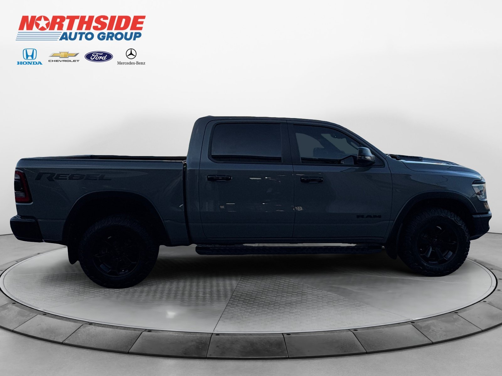 Used 2023 Ceramic Gray Clearcoat Ram Rebel image 8