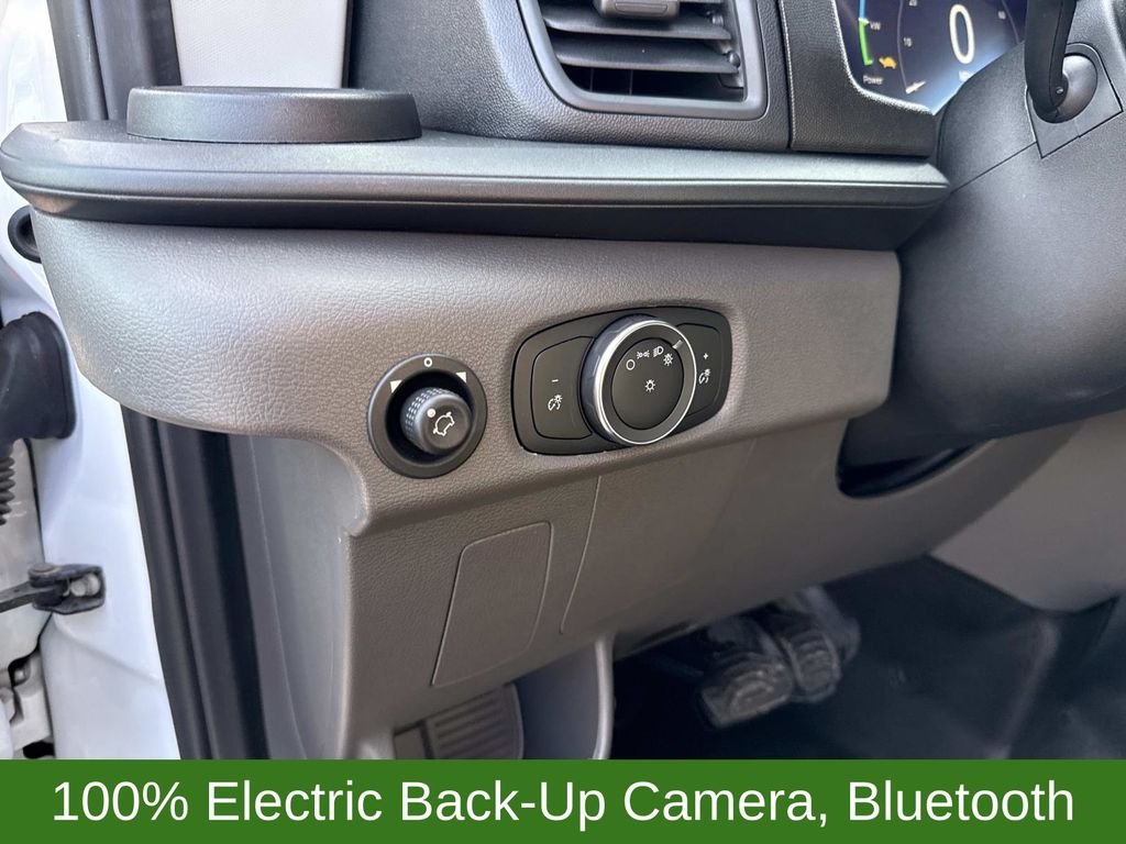Used 2022 White Ford Base image 19