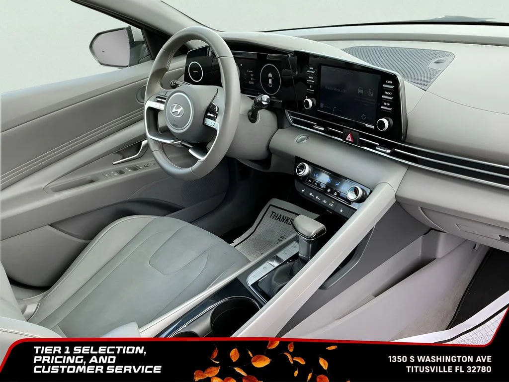 Used 2021 Silver Hyundai SEL image 16