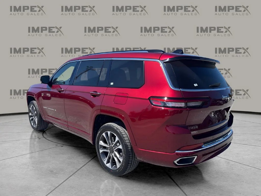 Used 2023 Red Jeep Overland image 3