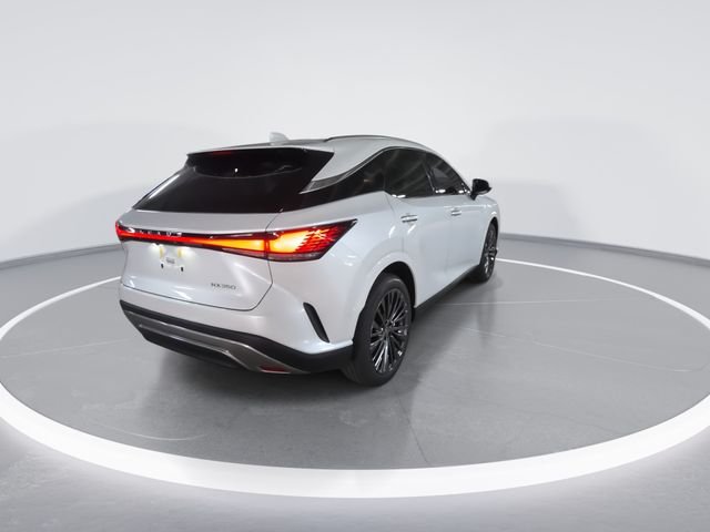 New 2026 Eminent White Pearl Lexus LUXURY image 7