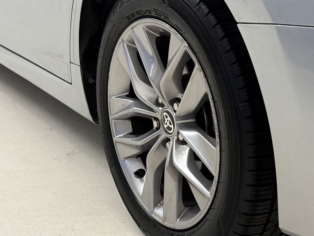 Used 2020 Celestial Silver Metallic Toyota XLE image 11