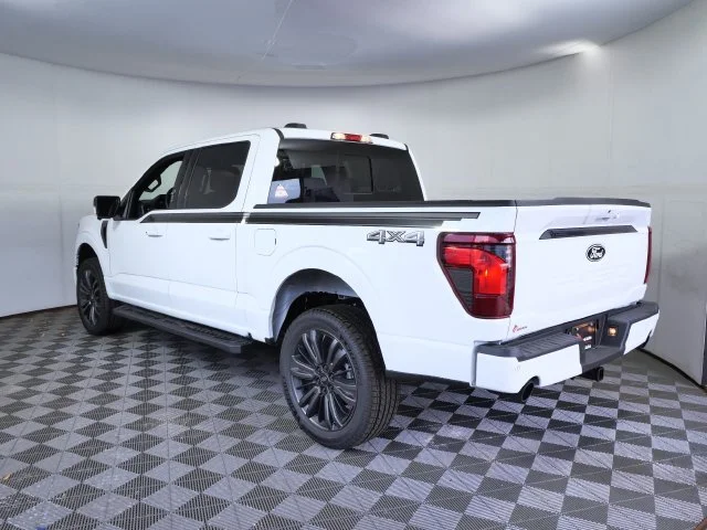 New 2026 Oxford White Ford XLT image 4